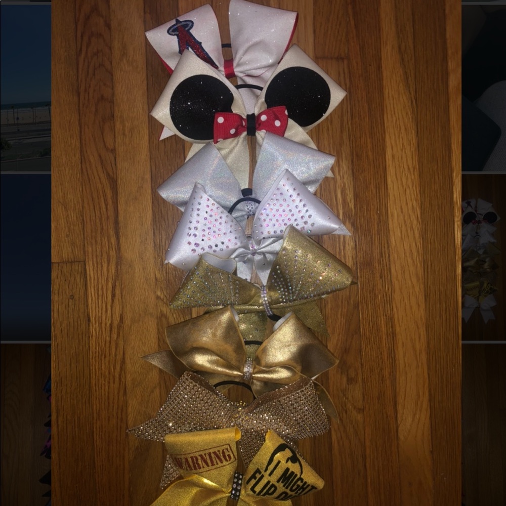 Cheer bows - Picture 5 of 6